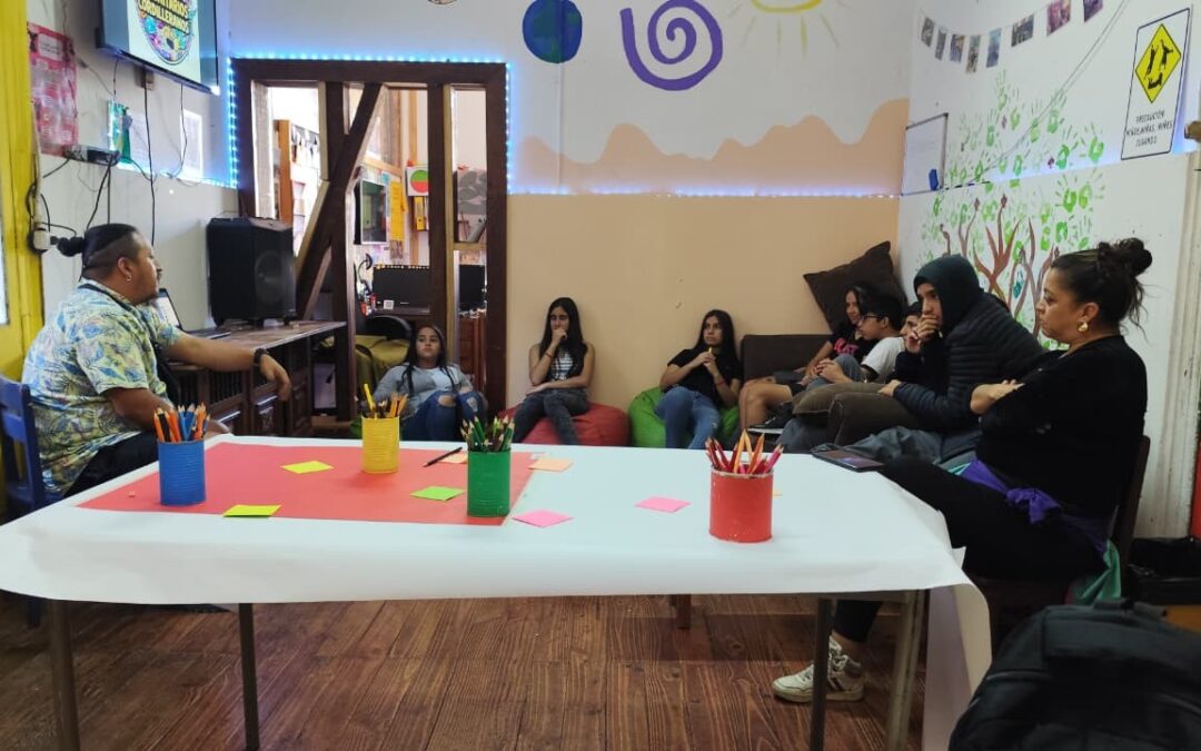 Líderes Comunitarios Cerro Cordillera cumplen un año en formación como dirigentes sociales